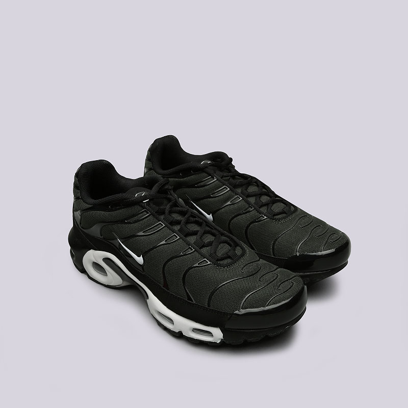 мужские черные кроссовки Nike Air Max Plus 852630-031 - цена, описание, фото 2
